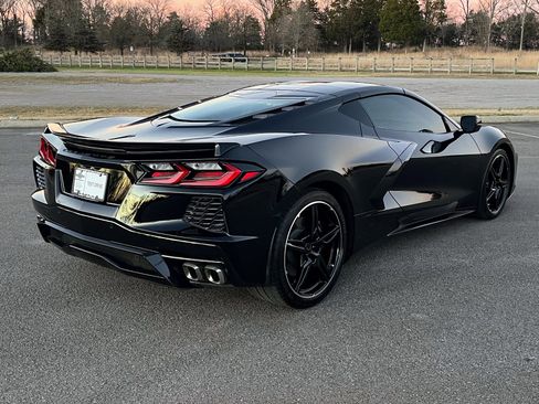 Used 2023 Chevrolet Corvette Stingray Coupe w/ 1LT image 3