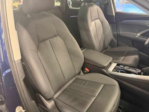 Certified 2025 Audi Q5 Premium w/ Convenience Package AWD/4WD image 16