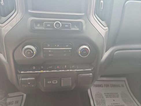 Used 2022 Chevrolet Silverado 1500 Custom Trail Boss w/ LPO, Dark Essentials Package image 28