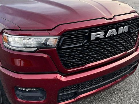 Used 2025 RAM 1500 Big Horn AWD/4WD image 28