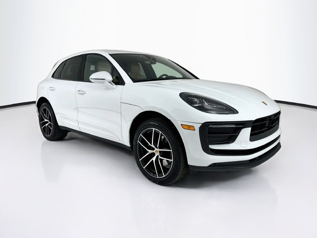 Certified 2023 Porsche Macan Turbo AWD/4WD image 9