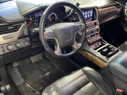 Used 2017 GMC Yukon XL Denali w/ Open Road Package image 11