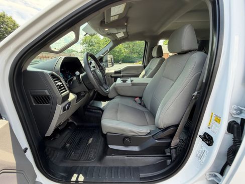 Used 2019 Ford F350 XL w/ Power Equipment Group RWD image 15