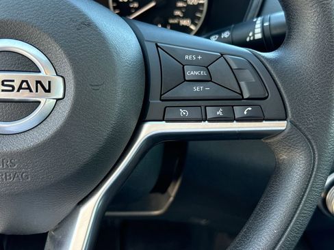 Used 2021 Nissan Altima 2.5 SV FWD image 15