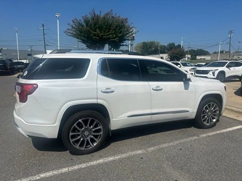 Used 2023 GMC Acadia Denali w/ Trailering Package AWD/4WD image 5