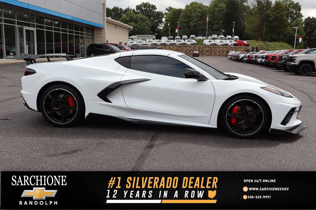 Used 2020 Chevrolet Corvette Stingray Coupe w/ Z51 Performance Package RWD image 1