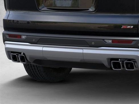 New 2026 Chevrolet Traverse Z71 w/ LPO, Floor Liner Package image 14
