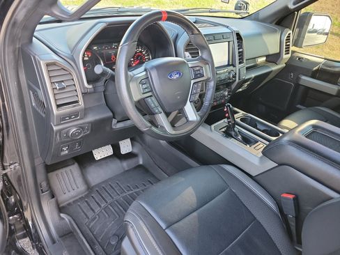 Used 2020 Ford F150 Raptor w/ Equipment Group 802A Luxury image 3