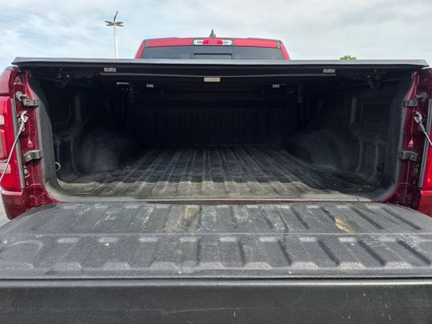 Used 2019 RAM 1500 Limited AWD/4WD image 18