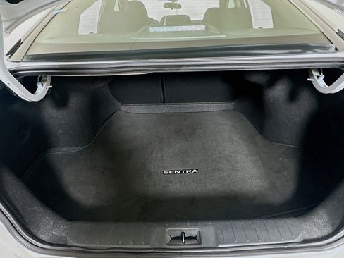 Used 2024 Nissan Sentra SV image 27