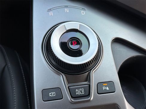 Used 2023 Kia EV6 Light image 30