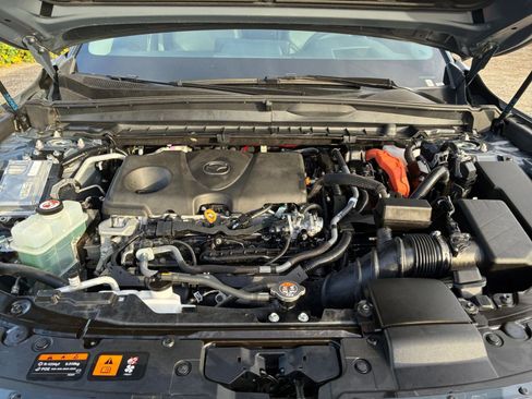 Used 2025 MAZDA CX-50 2.5 Hybrid w/ Premium Plus Pkg image 35