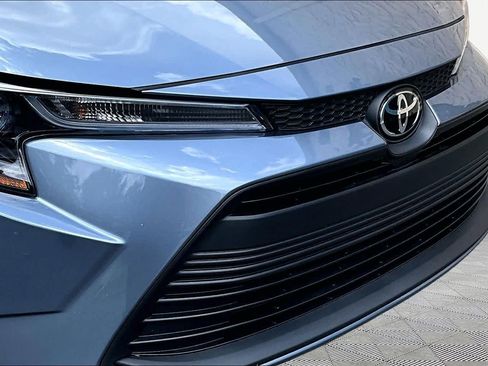 Used 2026 Toyota Corolla LE FWD image 30