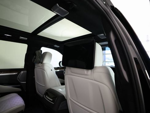 Used 2026 Cadillac Escalade Platinum Sport w/ LPO, Floor Liner Package image 13