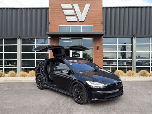 Used 2022 Tesla Model X AWD/4WD image 11
