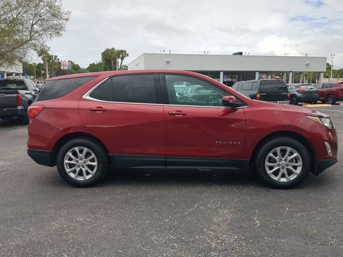 Used 2018 Chevrolet Equinox LT FWD image 3