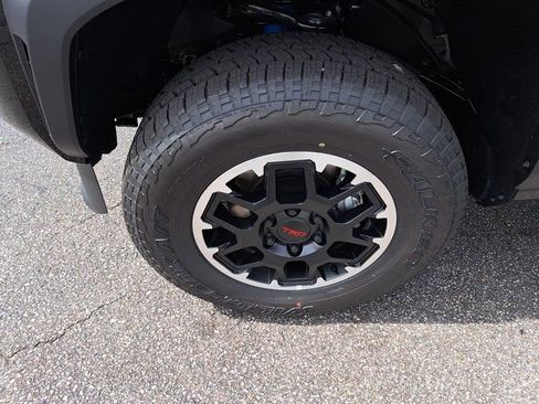 New 2026 Toyota Tacoma TRD Off-Road AWD/4WD image 14