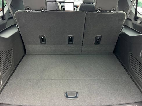 New 2026 GMC Yukon XL Denali RWD image 14