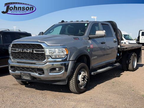 Used 2022 RAM 5500 Tradesman w/ Chrome Appearance Group AWD/4WD image 1