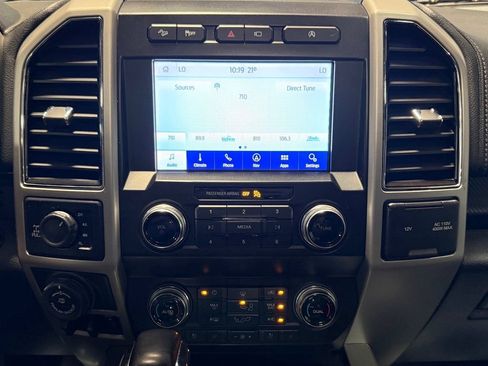 Used 2020 Ford F150 Lariat w/ Equipment Group 502A Luxury AWD/4WD image 15