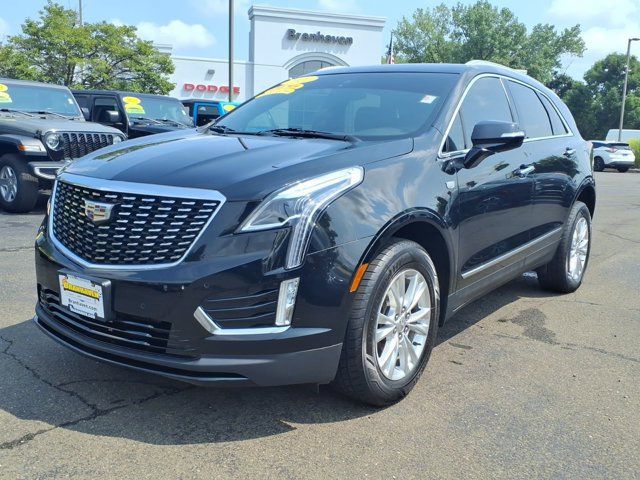 Used 2021 Cadillac XT5 Luxury FWD image 2