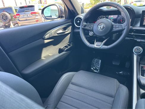 Used 2024 Alfa Romeo Tonale Ti image 19