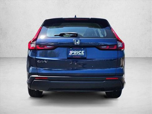 Used 2024 Honda CR-V LX image 7