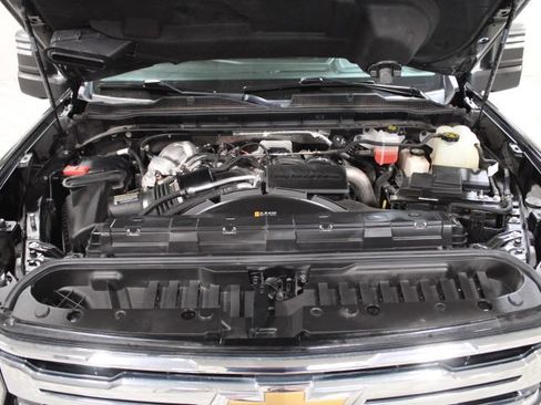 Used 2024 Chevrolet Silverado 2500 LTZ w/ LTZ Convenience Package AWD/4WD image 47