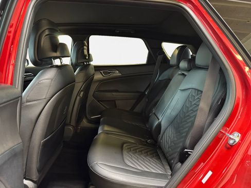 Certified 2026 Kia Sportage X-Line w/ X-Line Premium Package AWD/4WD image 24