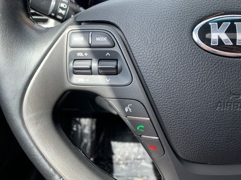 Used 2015 Kia Forte EX w/ Premium Package image 14