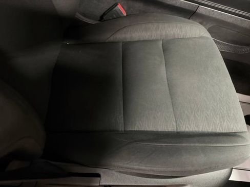 Used 2022 Dodge Durango SXT w/ Anodized Platinum Package AWD/4WD image 29