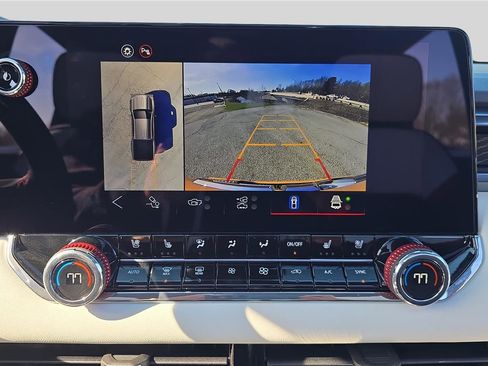 Used 2026 GMC Canyon AT4X AWD/4WD image 21