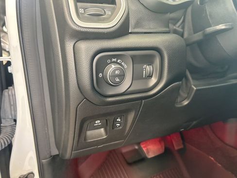 Used 2021 RAM 1500 Big Horn image 46