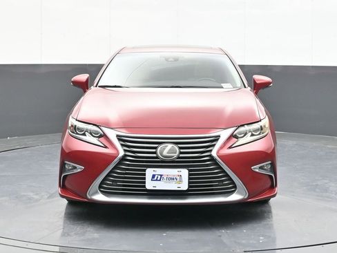 Used 2017 Lexus ES 350 w/ Luxury Package FWD image 18