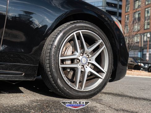 Used 2018 Mercedes-Benz S 560 Sedan image 10