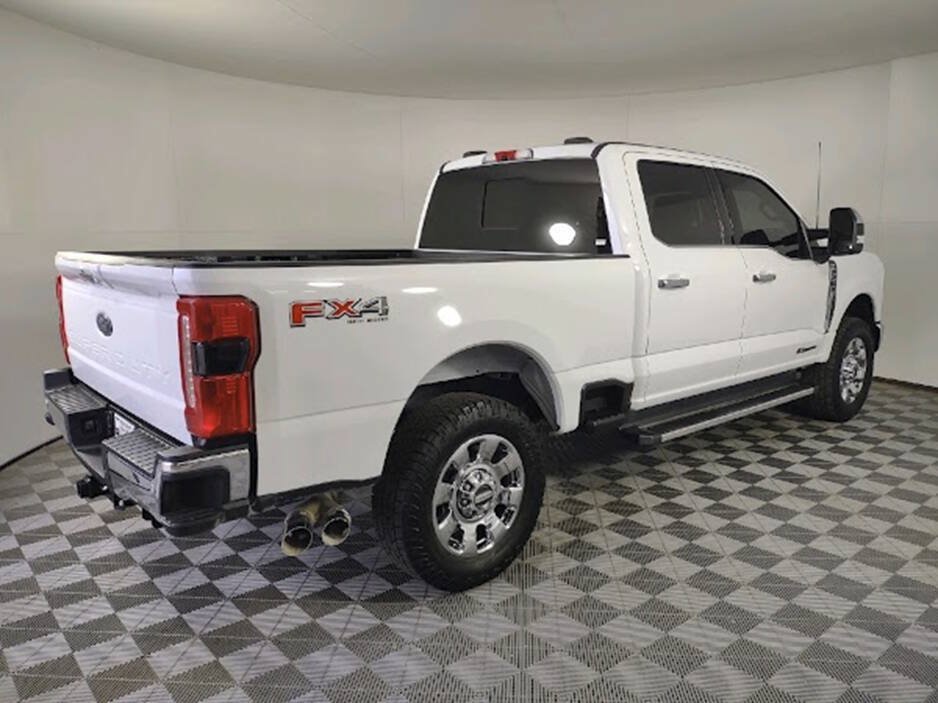 Used 2023 Ford F250 Lariat w/ Chrome Package AWD/4WD image 7