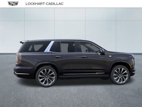 New 2026 Cadillac Escalade Luxury image 5