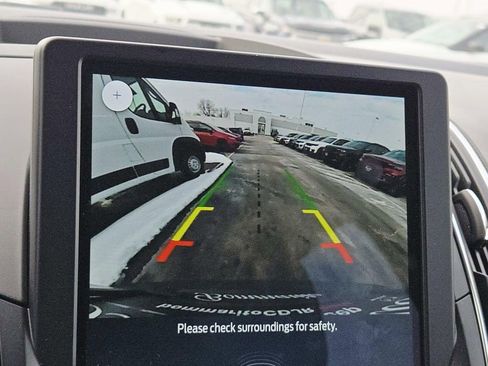 Used 2022 Ford Edge Titanium image 27