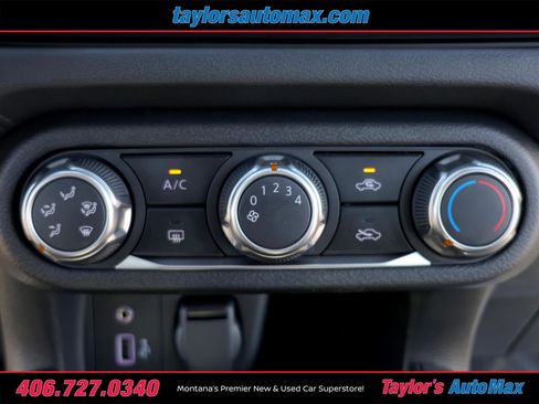 New 2025 Nissan Versa S w/ Trunk Package image 11