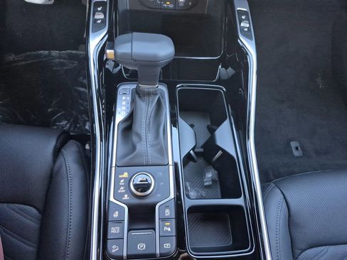 New 2026 Kia Sorento SX Prestige image 9