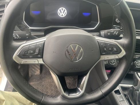 Used 2023 Volkswagen Jetta SE FWD image 8