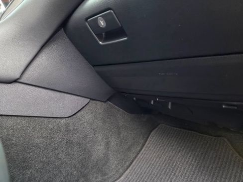 Used 2019 Toyota Camry SE w/ Audio Package FWD image 51