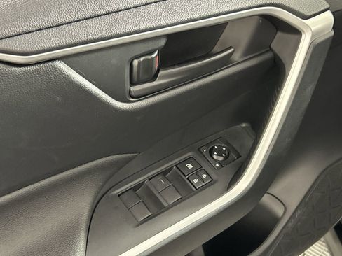Used 2025 Toyota RAV4 LE image 18