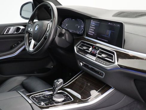 Used 2021 BMW X5 xDrive45e w/ Parking Assistance Package image 32