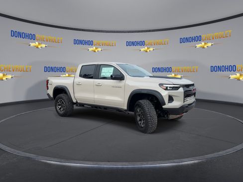 New 2026 Chevrolet Colorado ZR2 w/ Technology Package AWD/4WD image 5