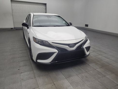 Used 2023 Toyota Camry SE FWD image 13