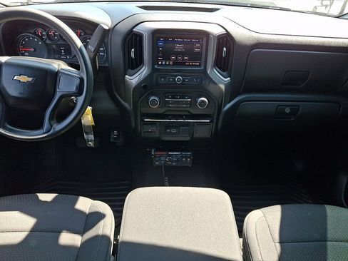 Used 2023 Chevrolet Silverado 2500 Custom w/ Custom Value Package AWD/4WD image 16