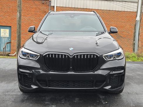 Used 2022 BMW X5 xDrive40i w/ M Sport Package image 2