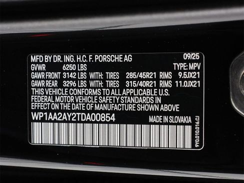 New 2026 Porsche Cayenne image 24