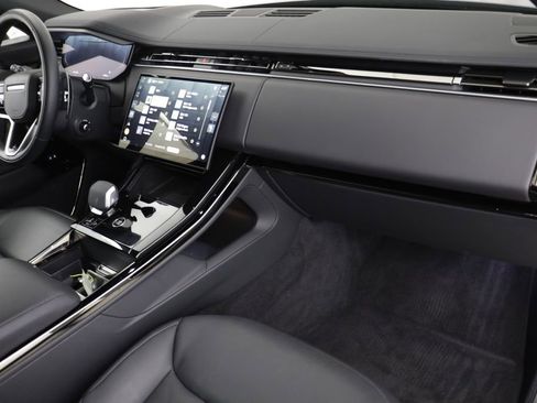 Certified 2025 Land Rover Range Rover Sport SE AWD/4WD image 19